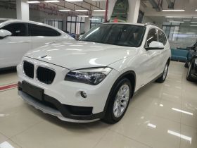 宝马X1 2015款 sDrive18i 时尚晋级版