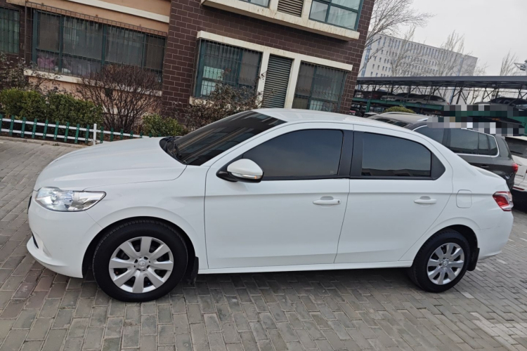 标致301 2014款 1.6L 手动舒适版车身外观6001