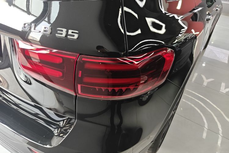 奔驰GLB AMG 2024款 AMG GLB 35 4MATIC车身外观6006