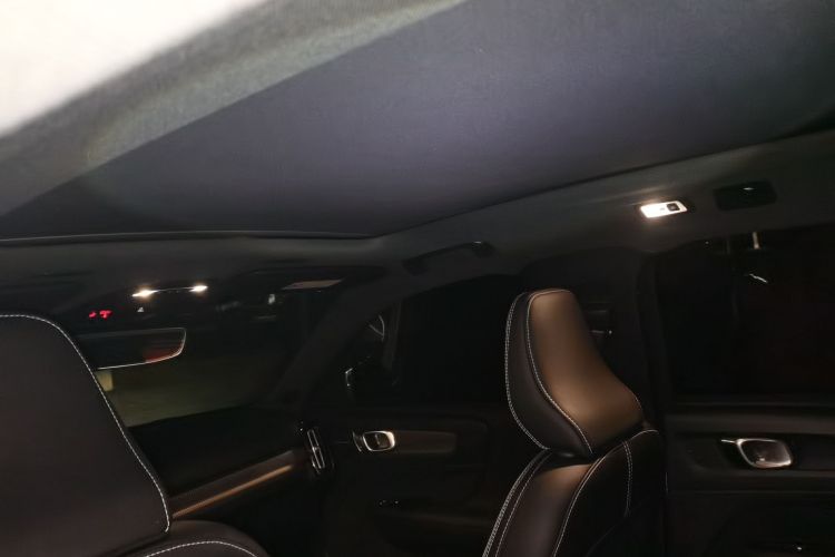 沃尔沃XC40 2021款 T5 四驱智雅运动版局部细节22