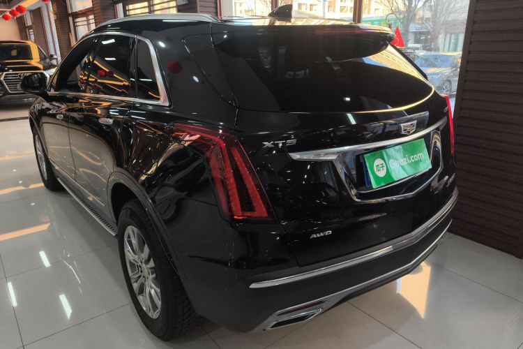 凯迪拉克XT5 2021款 2.0T 四驱豪华型车身外观4