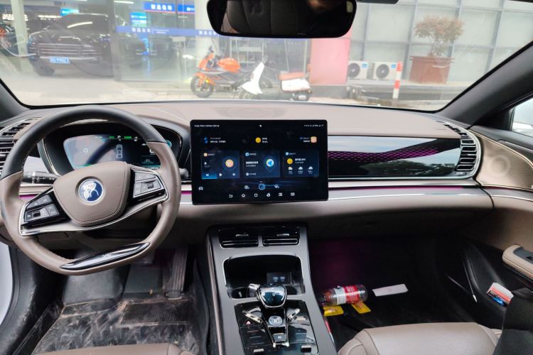 比亚迪 汉 2020款 EV 四驱高性能版旗舰型中控内饰16