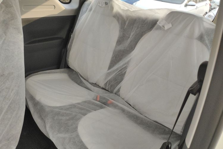 吉利银河 熊猫 2025款 210km 元气熊中控内饰21