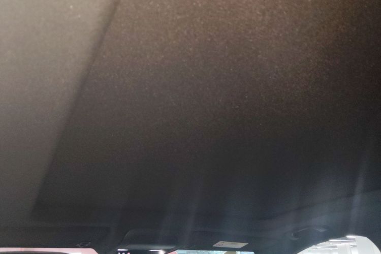 凯迪拉克XT4 2022款 28T 四驱铂金型中控内饰22