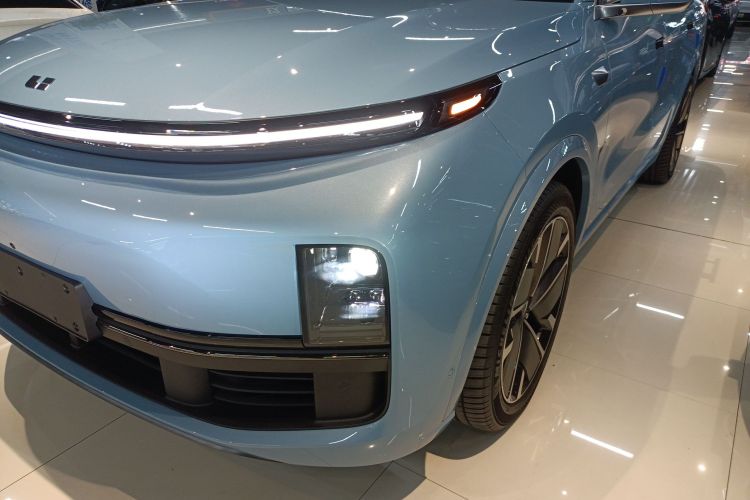 理想汽车 理想L8 2025款 Max 智能焕新版局部细节36