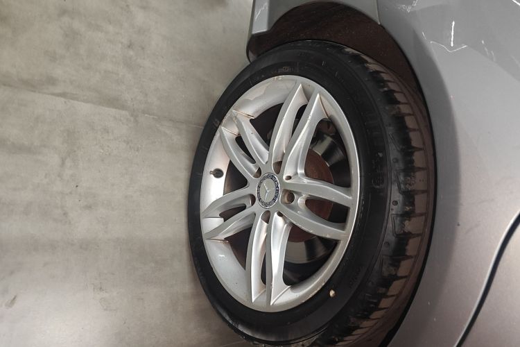 奔驰C级 2013款 C 260 时尚型 Grand Edition车身外观6003