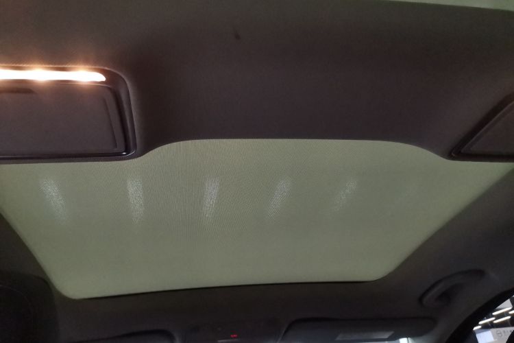 奔驰C级 2021款 C 260 L 运动星耀臻藏版中控内饰22