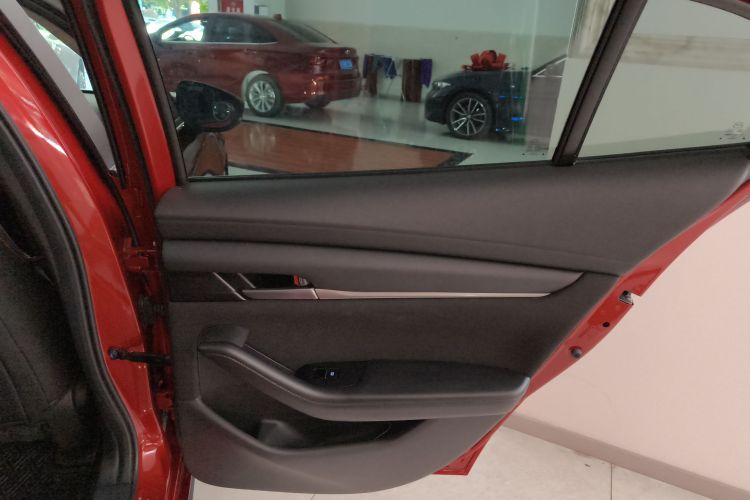 马自达3 昂克赛拉 2022款 2.0L 自动质擎版中控内饰45