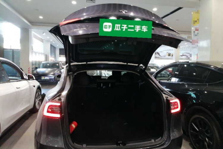 特斯拉 Model Y 2021款 长续航全轮驱动版机舱底盘23