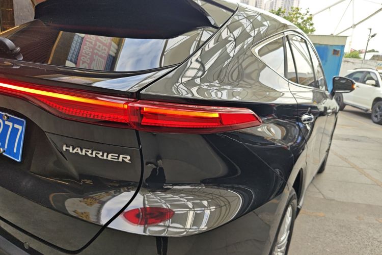 丰田 凌放HARRIER 2022款 2.0L CVT两驱尊享版车身外观9