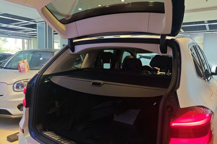 宝马X3 2021款 xDrive28i 豪华套装局部细节23