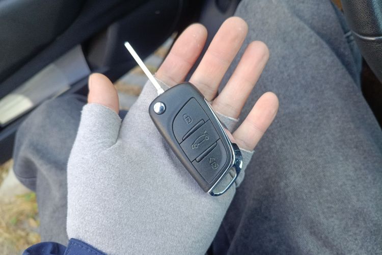 雪铁龙C5 2014款 2.0L 自动尊享型中控内饰11