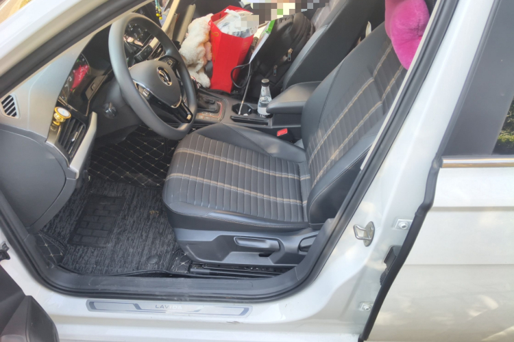 大众 朗逸 2021款 1.5L 自动视野版中控内饰19