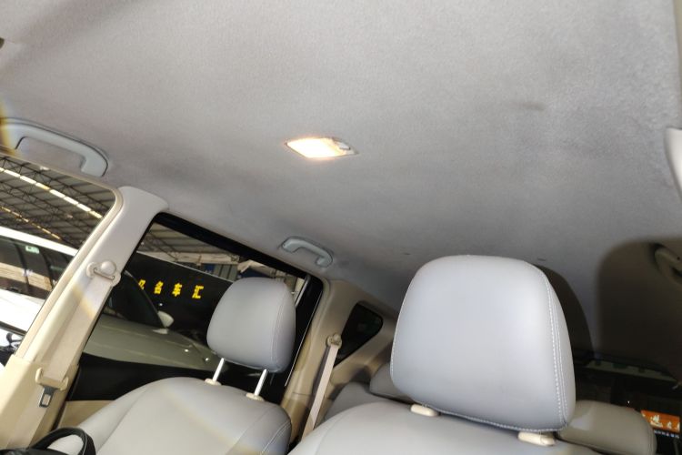 日产 骊威 2015款 1.6XE CVT舒适版局部细节22