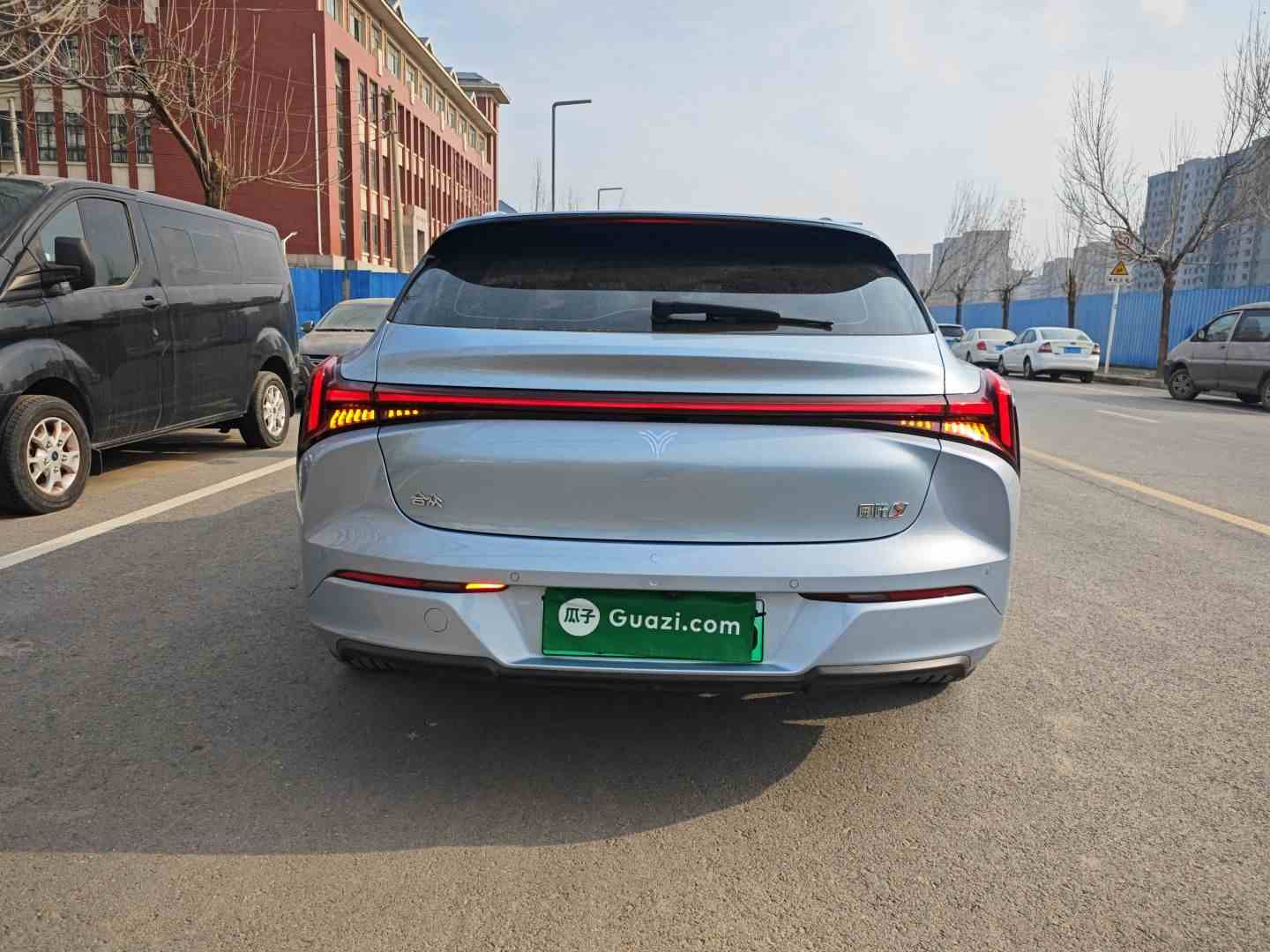 哪吒汽车 哪吒S猎装 2024款 增程300 标准版(4)