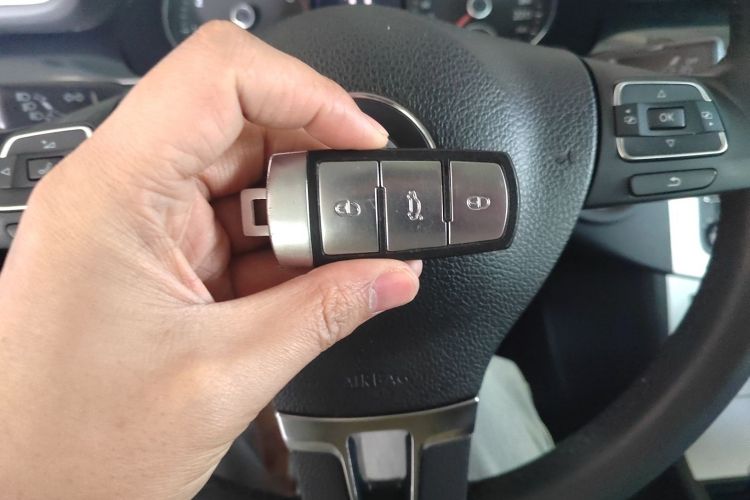 大众 迈腾 2016款 1.8TSI 智享豪华型中控内饰7001