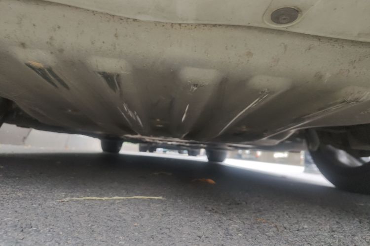 宝马5系 2020款 530Li 领先型 M运动套装局部细节9008