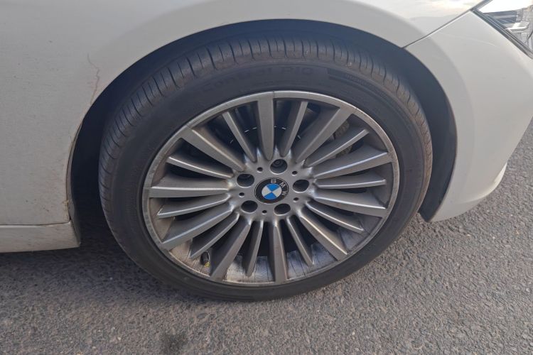 宝马3系 2018款 320Li 时尚型车身外观10