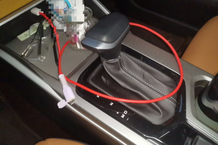 吉利汽车 帝豪 2025款 第4代 1.5L CVT旗舰型中控内饰18