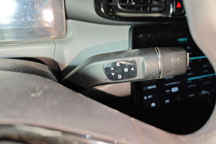 零跑汽车 零跑T03 2023款 200轻享版中控内饰18