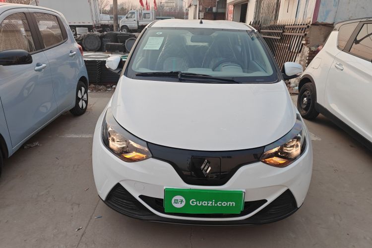 江铃集团新能源 易至EV2 2024款 201km 舒适型车身外观2