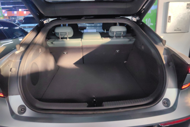 小鹏P7+ 2024款 限定版 Max机舱底盘23