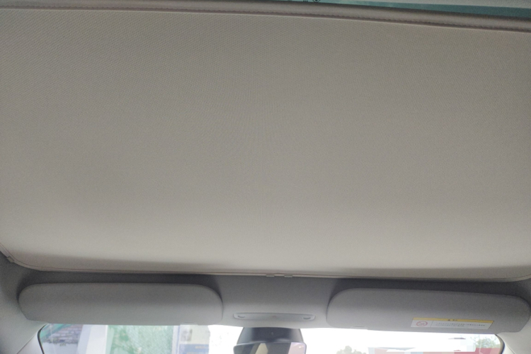 特斯拉 Model 3 2023款 长续航全轮驱动版局部细节22