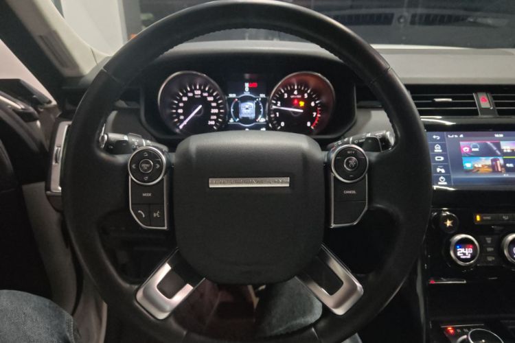 路虎 发现 2017款 3.0 SC V6 S中控内饰13