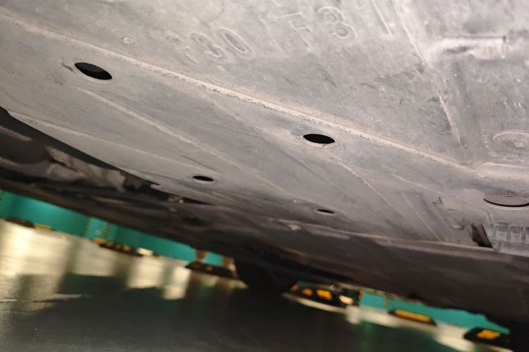 宝马3系 2018款 320i M运动曜夜版局部细节9002