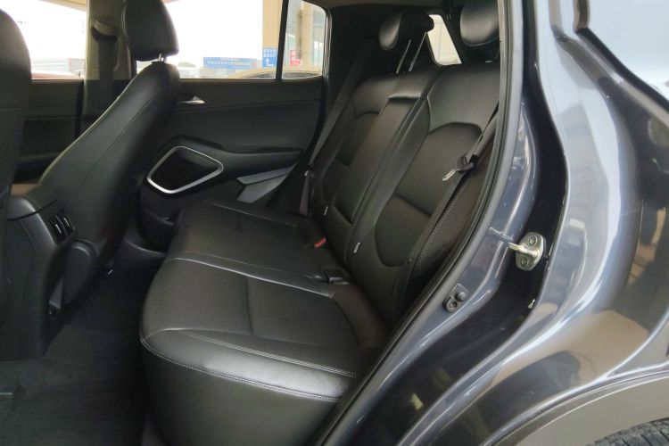 北京现代ix35 2019款 2.0L 自动两驱智勇·畅享版 国VI中控内饰21