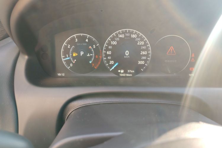 捷豹XJ 2016款 XJL 3.0 SC 四驱全景商务版中控内饰15