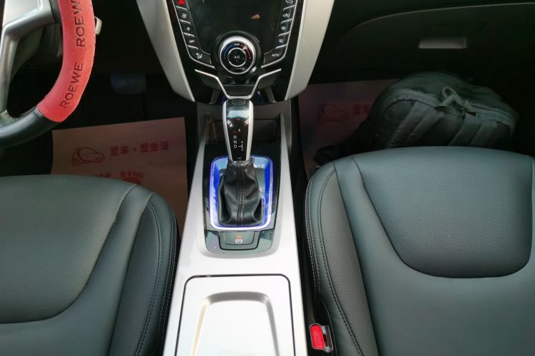 纳智捷 优6 SUV 2015款 1.8T 时尚升级型中控内饰18