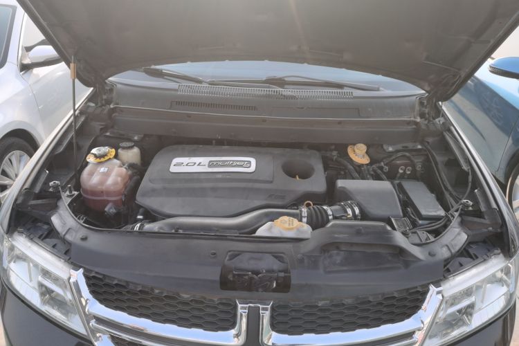 道奇 酷威 2015款 2.0TD 四驱尊尚版局部细节24