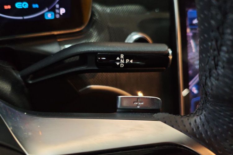 奔驰C级 2022款 改款 C 260 L 运动版中控内饰18