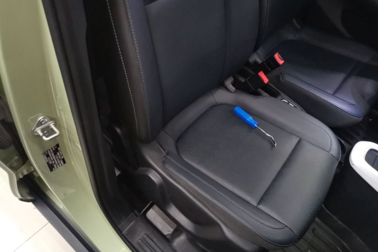 零跑汽车 零跑T03 2022款 星钻版局部细节41