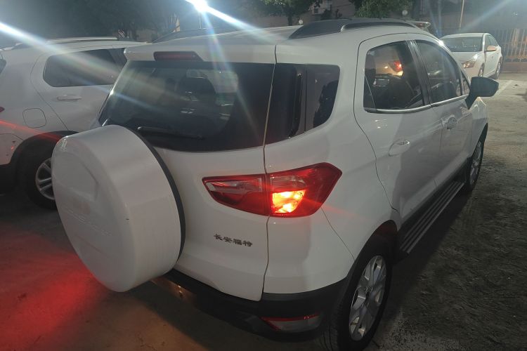 福特 翼搏 2013款 1.5L 自动风尚型车身外观7