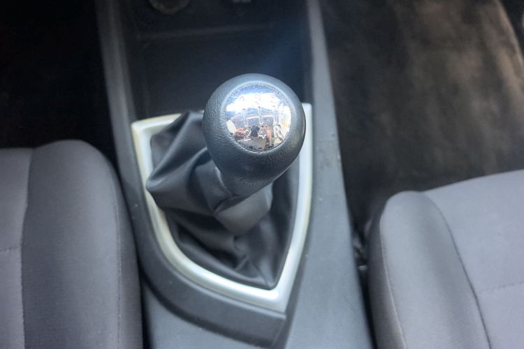 长安凯程 2019款 1.5L欧诺S标准型国VI JL473QG中控内饰18