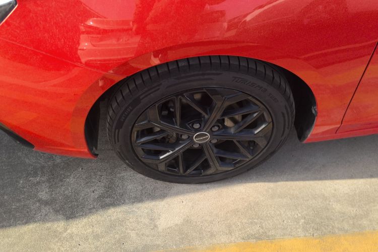 荣威i5 2021款 1.5T GT DCT音速版车身外观6007