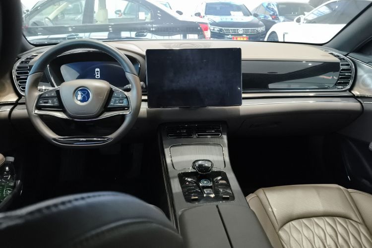 比亚迪 汉 2020款 DM 四驱性能版尊贵型中控内饰7002