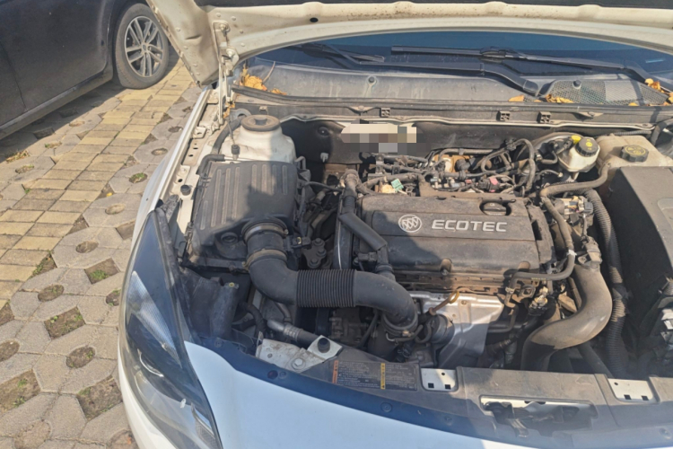 别克 君威 2015款 1.6T 领先技术型局部细节9006