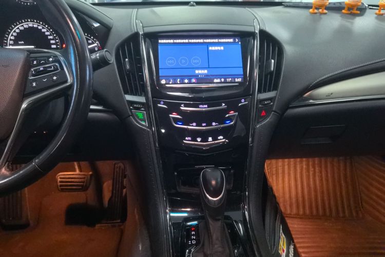 凯迪拉克ATS-L 2017款 28T 时尚型中控内饰16