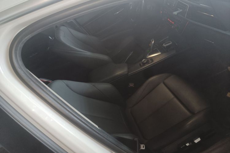 宝马3系 2018款 320Li 时尚型局部细节41