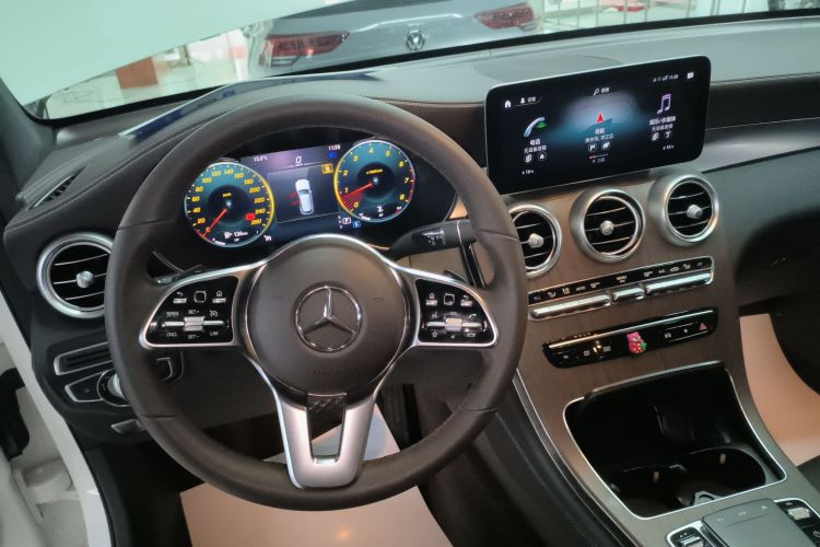 奔驰GLC 2022款 GLC 260 L 4MATIC 豪华型局部细节18