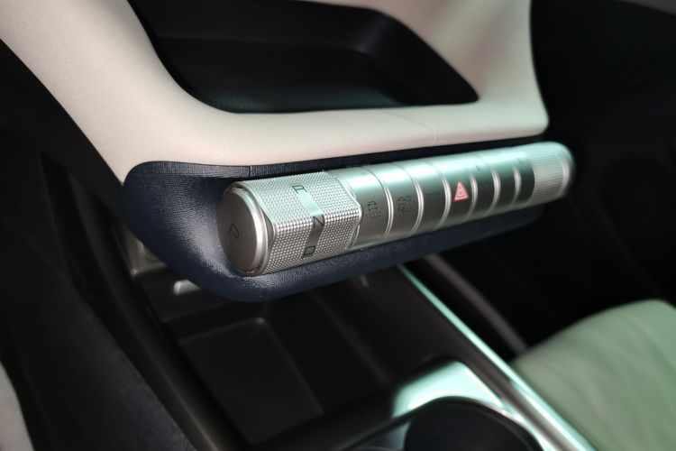 比亚迪 海豚 2023款 420km 时尚版局部细节18