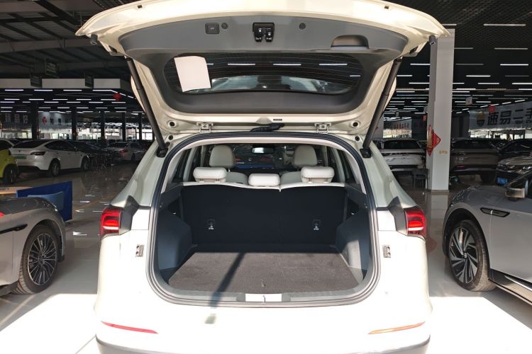 哈弗H6 2024款 1.5T 两驱Ultra机舱底盘23