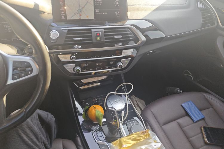 宝马X3 2020款 xDrive25i M运动套装中控内饰16