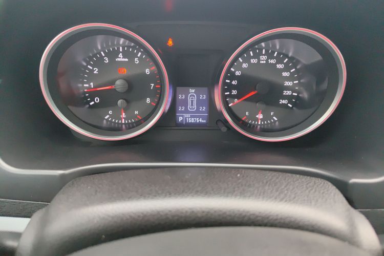 哈弗H6 2015款 运动版 1.5T 自动两驱豪华型中控内饰15