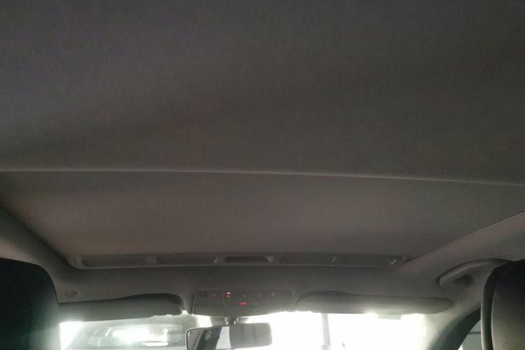 奔驰C级 2020款 改款 C 200 L 时尚型运动版局部细节22