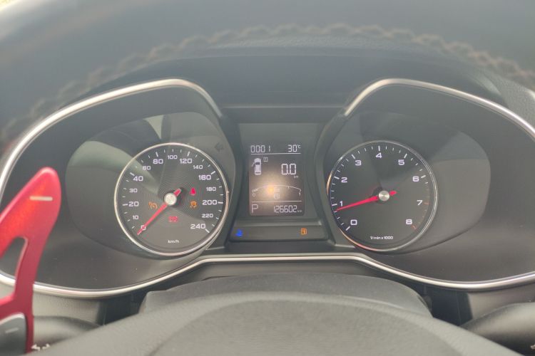 名爵 MG6 2019款 20T 自动运动版中控内饰14