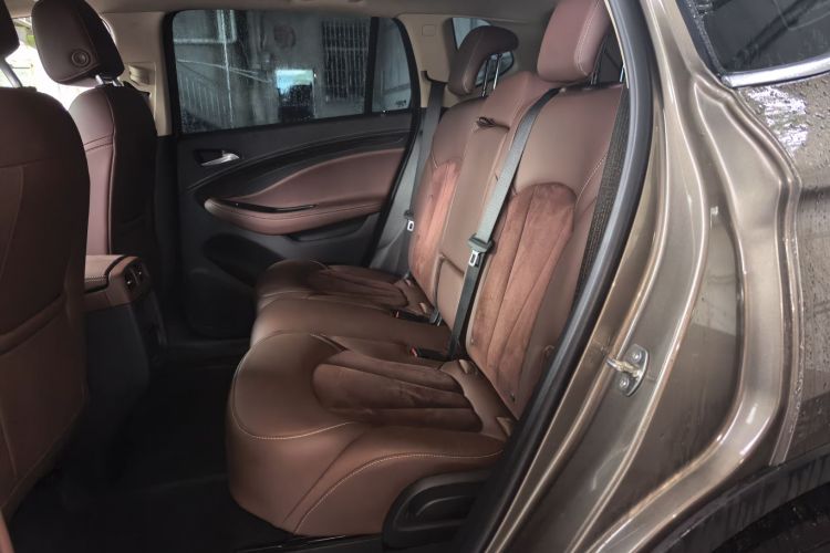 别克 昂科威 2017款 20T 两驱豪华型中控内饰7004